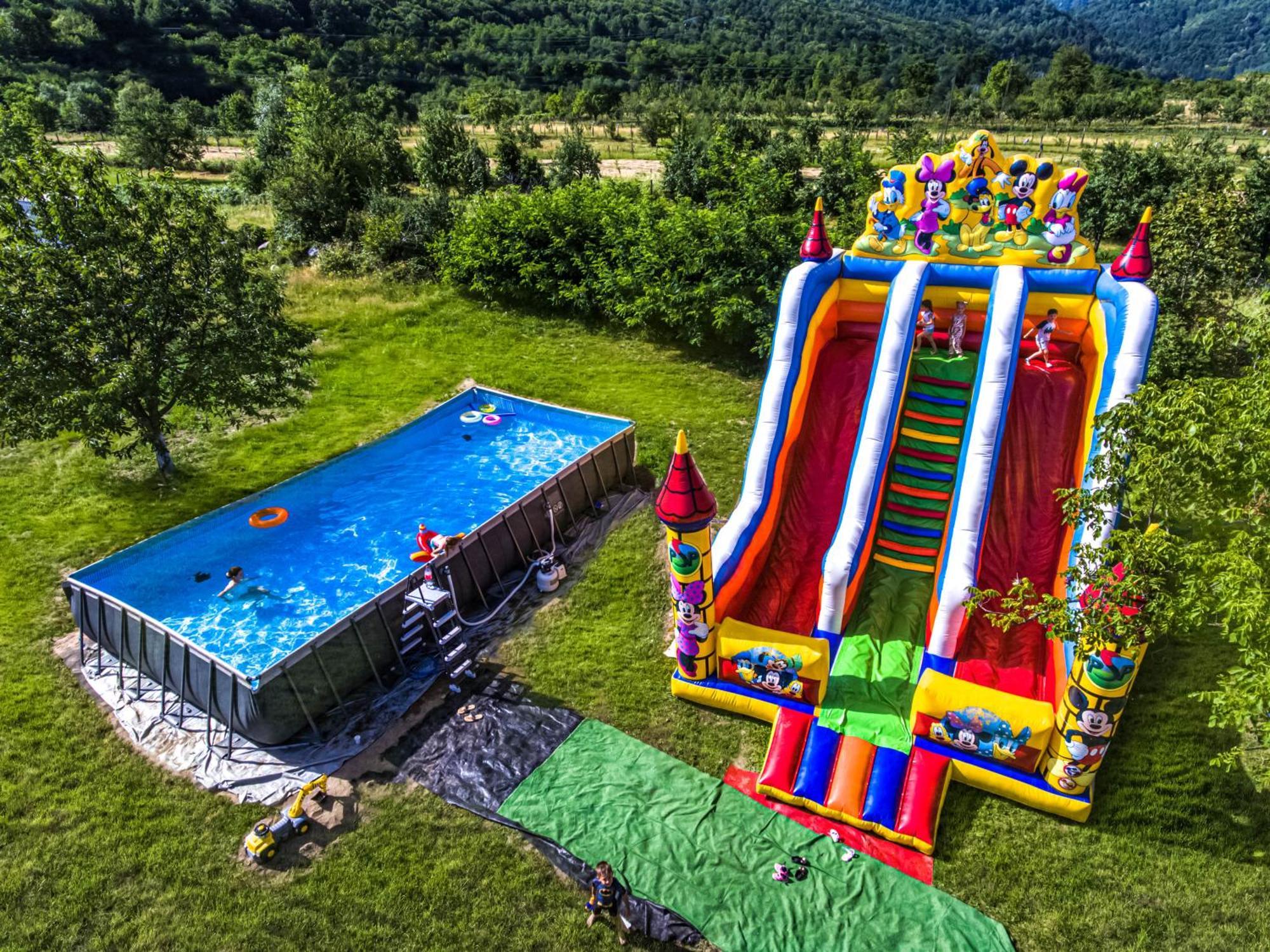 Transalpina Retreat Hotel โนวาชิ-สเตรยนี ภายนอก รูปภาพ