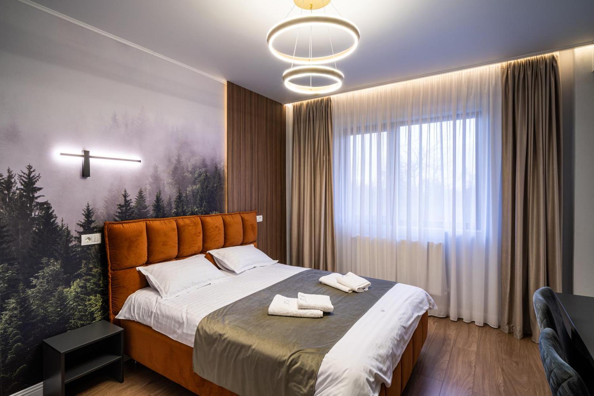Transalpina Retreat Hotel โนวาชิ-สเตรยนี ภายนอก รูปภาพ