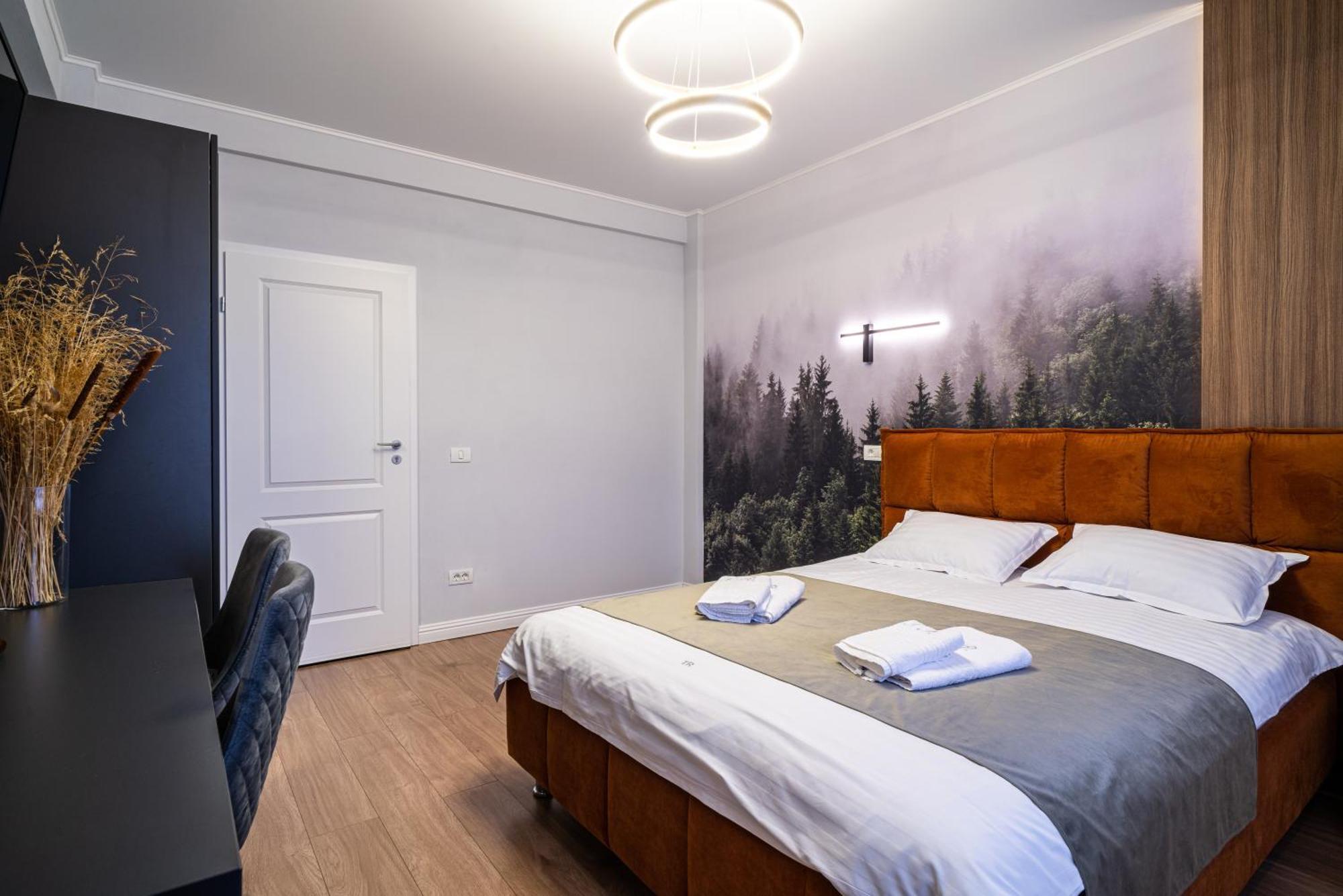 Transalpina Retreat Hotel โนวาชิ-สเตรยนี ภายนอก รูปภาพ